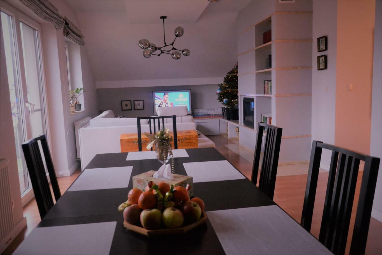 Tarnow Dom / Apartament W Centrum Exteriör bild